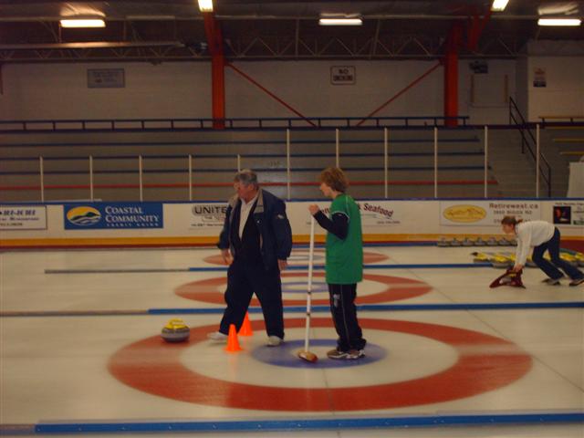 youthcurling003.jpg